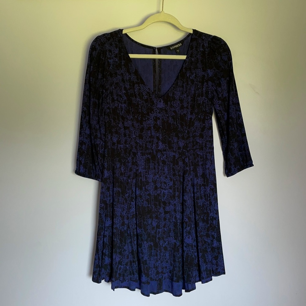 Express 3-Quarter Sleeve Dress